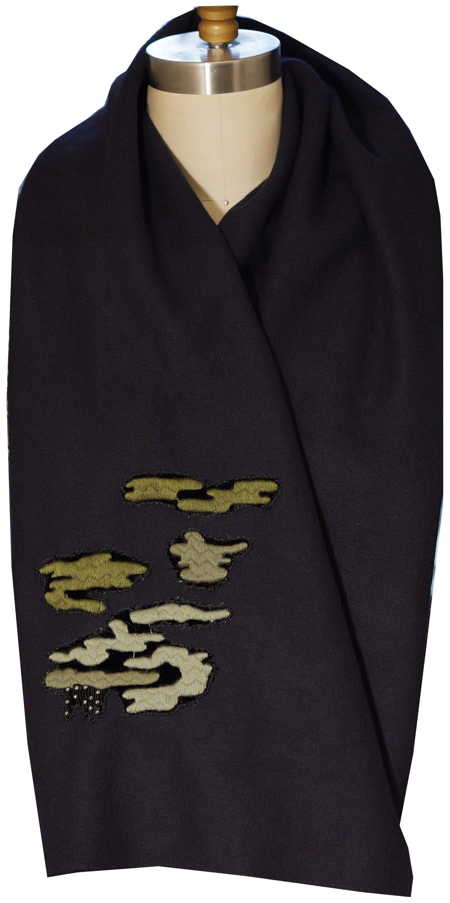 07// Nuage Blanket Scarf// Cashmere wool embroidered blanket scarf/ In Stock